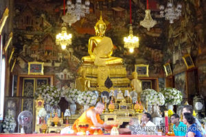 タイの寺院へ行く際の注意点と参拝方法