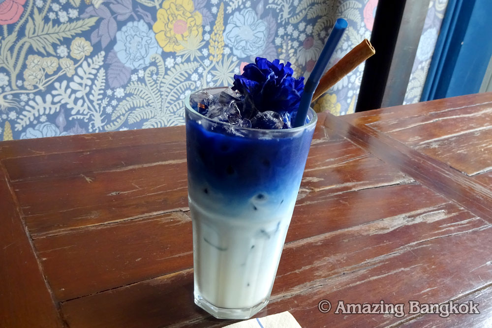 Butterfly Pea Flower Tea - Thai Drinks • Riverside Thai Cooking