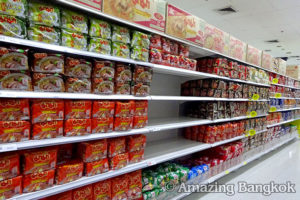 タイのスーパーマーケット テスコロータス